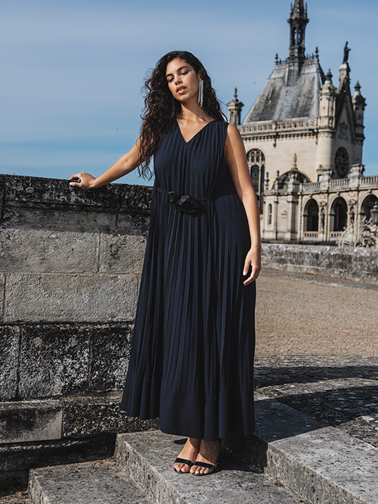 Marina-Rinaldi-Elegante-Chantilly_EDITORIAL_COVER_A_DESKTOP_550x733-1 - Marina Rinaldi